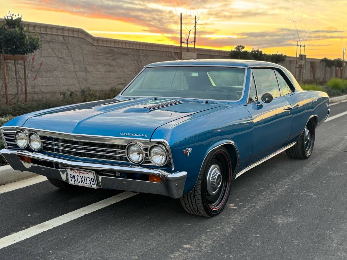 Chevrolet-Chevelle-malibu-1967-3