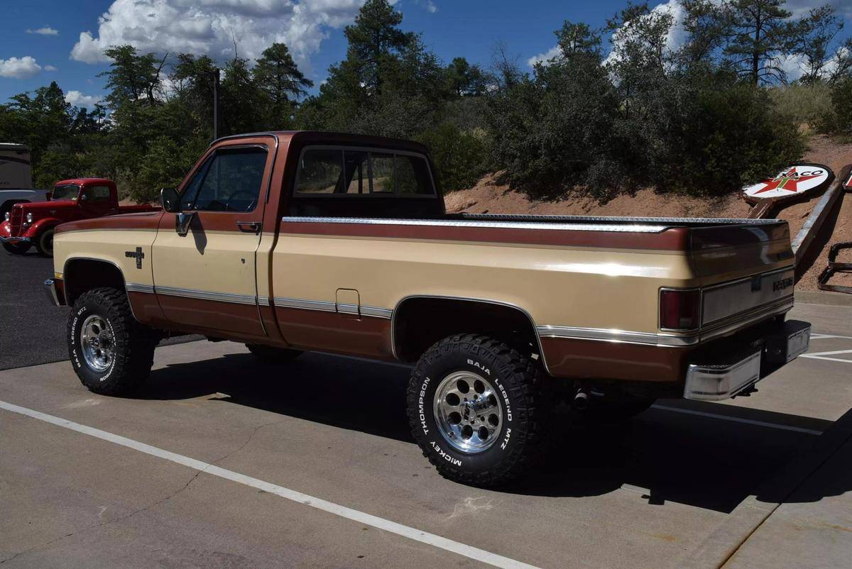 Chevrolet-Chevy-k10-4wd-silverado-diesel-1982-1