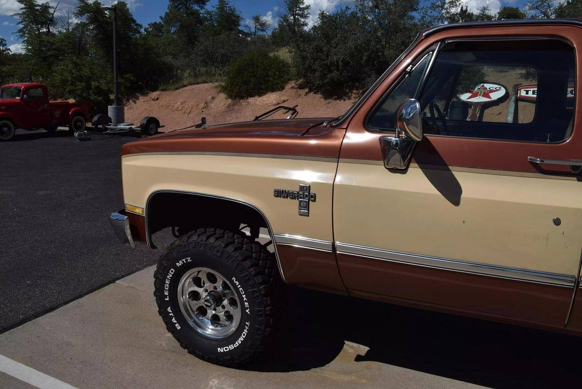 Chevrolet-Chevy-k10-4wd-silverado-diesel-1982-12