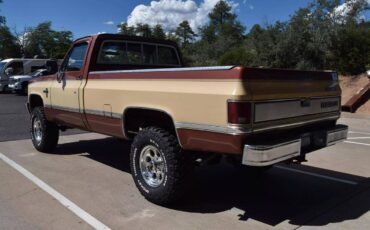 Chevrolet-Chevy-k10-4wd-silverado-diesel-1982-2