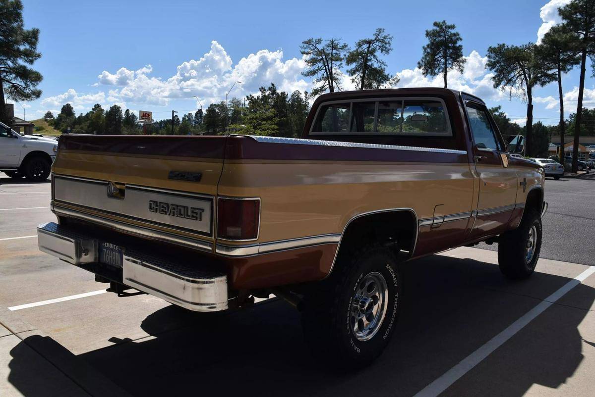 Chevrolet-Chevy-k10-4wd-silverado-diesel-1982-3