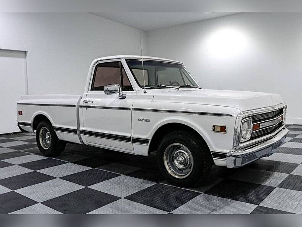 Chevrolet-Ck-10-series-1970-white-74467