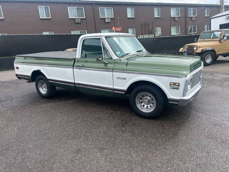 Chevrolet-Ck-10-series-1972-green-27098-1