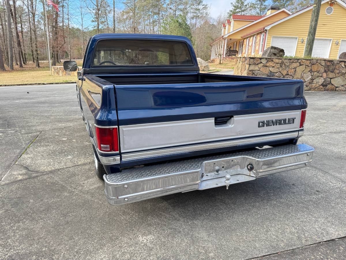 Chevrolet-Ck-pickup-12-ton-1984-blue-2-7