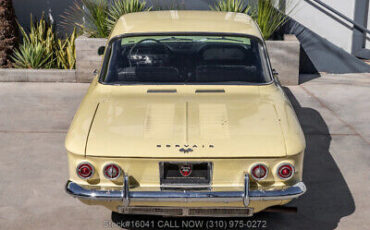 Chevrolet-Corvair-1964-Yellow-Other-Color-0-5