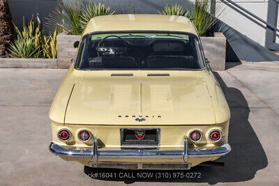 Chevrolet-Corvair-1964-Yellow-Other-Color-0-5