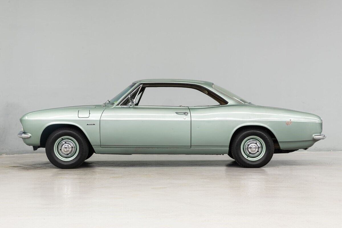 Chevrolet-Corvair-1966-Green-Fawn-69224-2