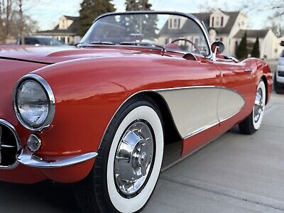 Chevrolet-Corvette-1956-10