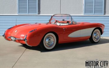 Chevrolet-Corvette-1957-4