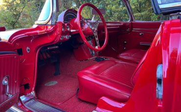 Chevrolet-Corvette-1962-red-137027-8