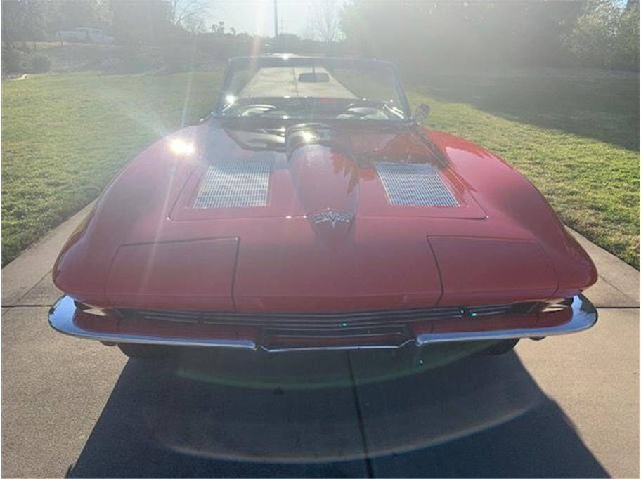 Chevrolet-Corvette-1963-1