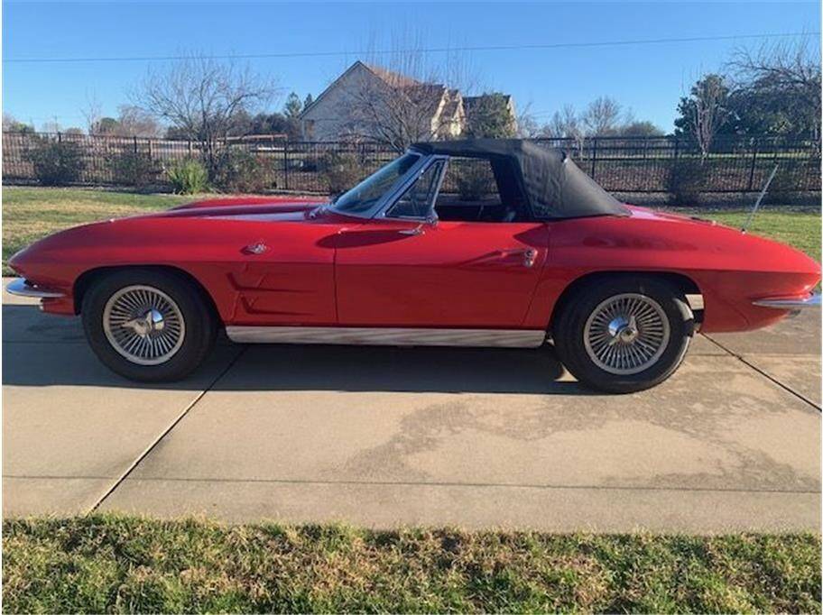 Chevrolet-Corvette-1963-21