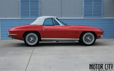 Chevrolet-Corvette-1964-4