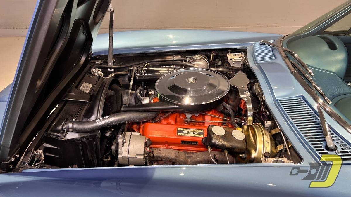 Chevrolet-Corvette-1965-blue-148252-17