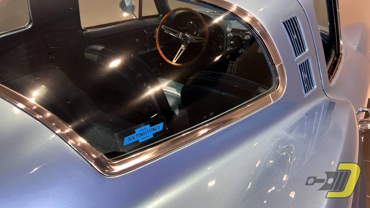 Chevrolet-Corvette-1965-blue-148252-4