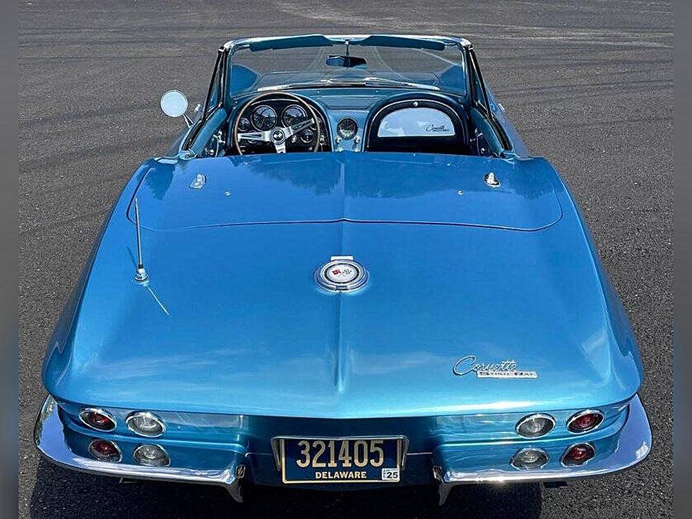 Chevrolet-Corvette-1965-custom-119091-14