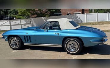 Chevrolet-Corvette-1965-custom-119091-21