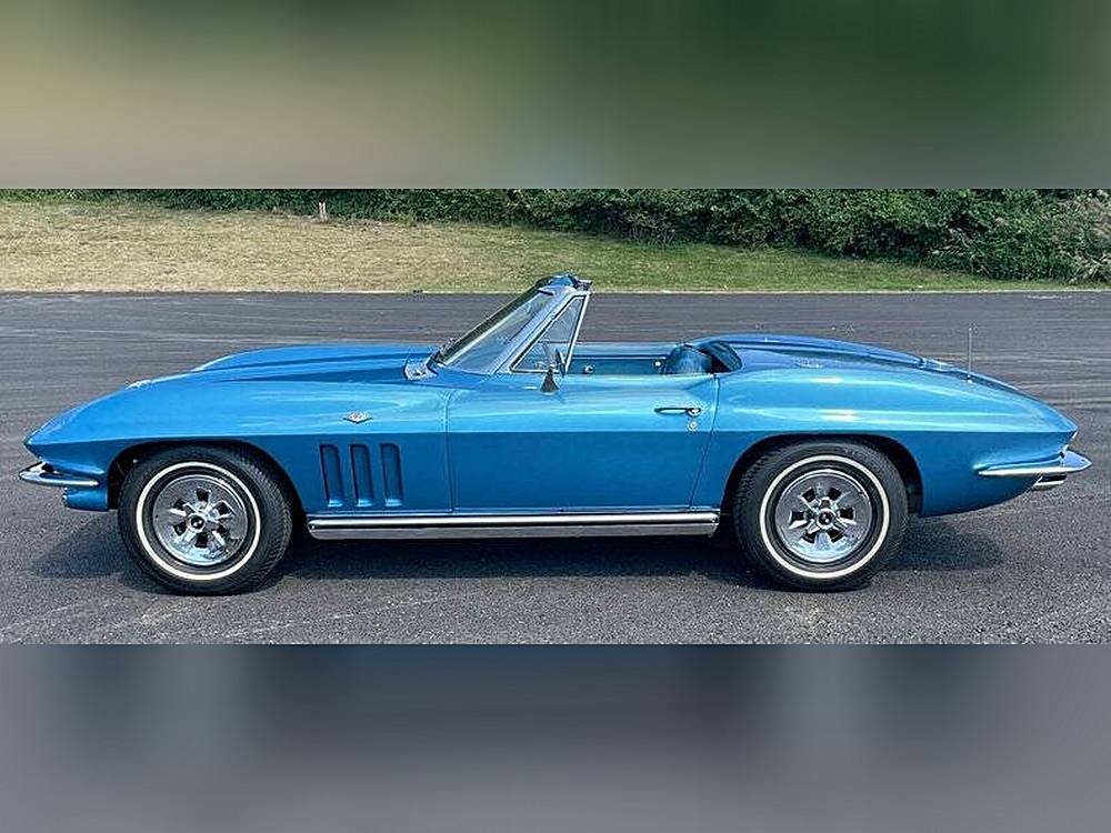 Chevrolet-Corvette-1965-custom-119091-4