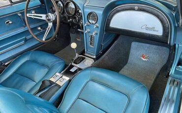 Chevrolet-Corvette-1965-custom-119091-7