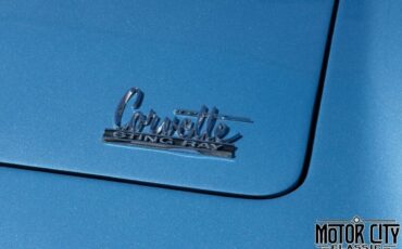 Chevrolet-Corvette-1966-Blue-Blue-0-10