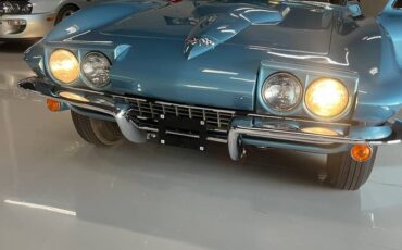 Chevrolet-Corvette-1966-blue-483-12