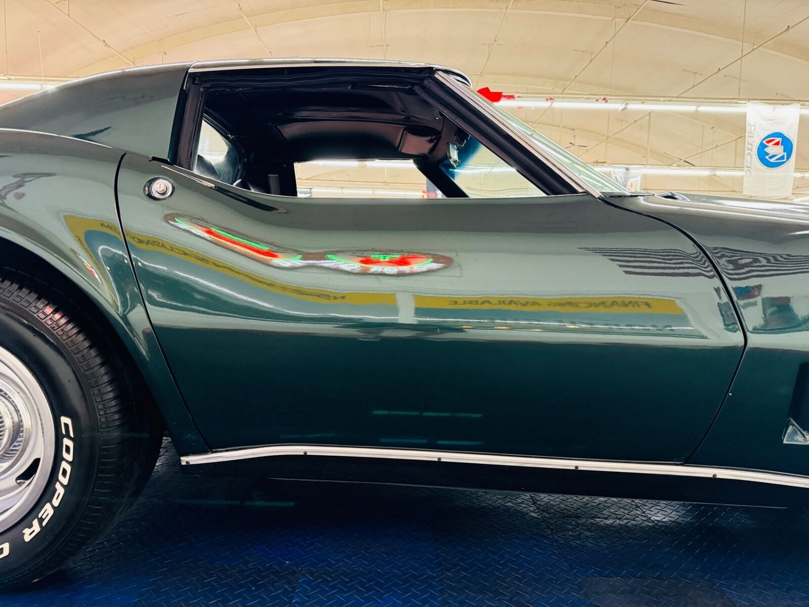 Chevrolet-Corvette-1968-25