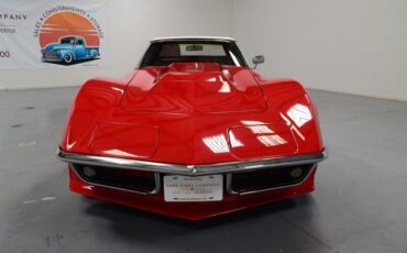 Chevrolet-Corvette-1968-Red-Black-144498-9