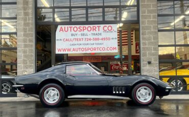 Chevrolet-Corvette-1968-black-66788-1