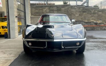 Chevrolet-Corvette-1968-black-66788-7