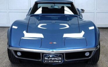 Chevrolet-Corvette-1969-11