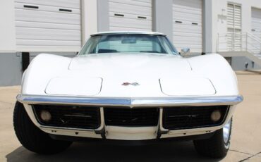 Chevrolet-Corvette-1969-7