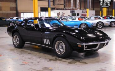 Chevrolet-Corvette-1969-Black-Black-51745-5