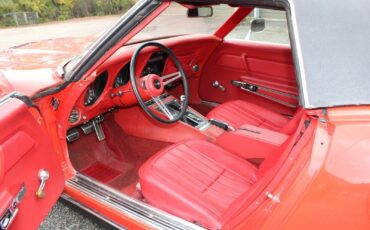 Chevrolet-Corvette-1969-Monza-Red-69556-8