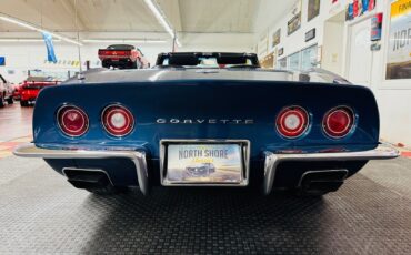 Chevrolet-Corvette-1970-18