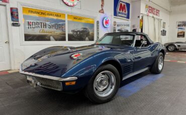 Chevrolet-Corvette-1970-3