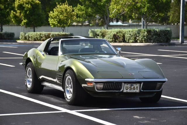 Chevrolet-Corvette-1970-Green-Green-89415-1