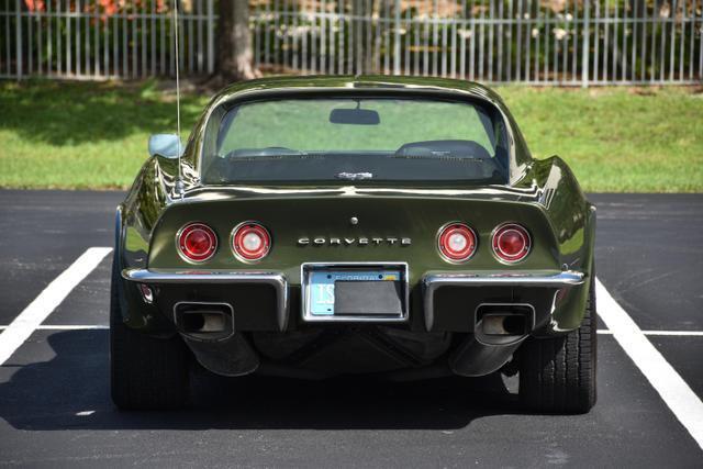 Chevrolet-Corvette-1970-Green-Green-89415-11