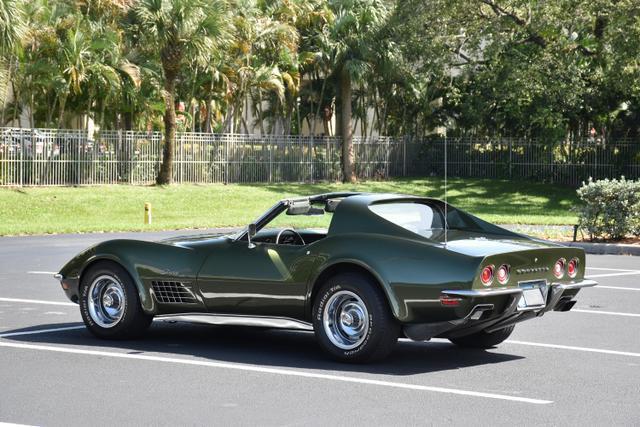 Chevrolet-Corvette-1970-Green-Green-89415-2