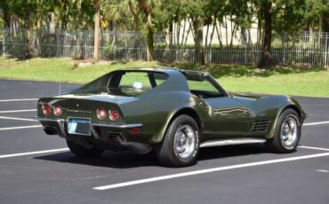 Chevrolet-Corvette-1970-Green-Green-89415-3