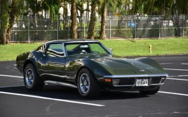 Chevrolet-Corvette-1970-Green-Green-89415-5