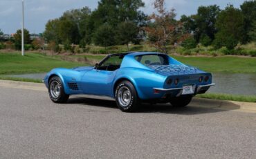 Chevrolet-Corvette-1971-10