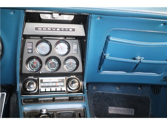 Chevrolet-Corvette-1971-Blue-Blue-11834-18