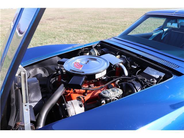 Chevrolet-Corvette-1971-Blue-Blue-11834-3