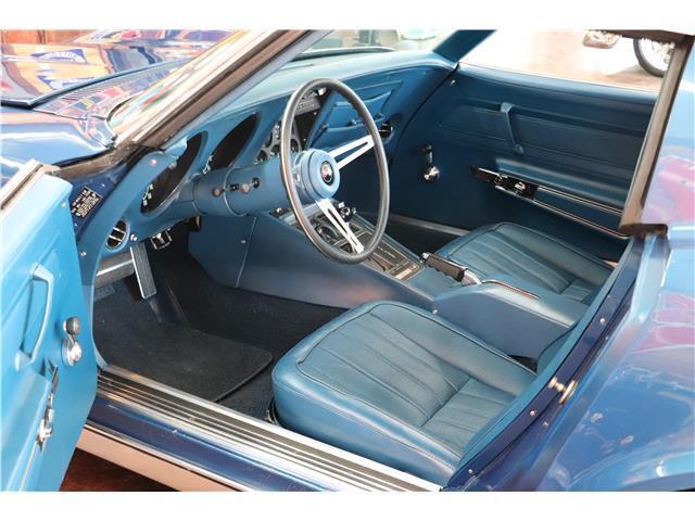 Chevrolet-Corvette-1971-Blue-Blue-11834-7