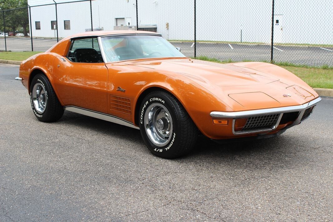 Chevrolet-Corvette-1972-8