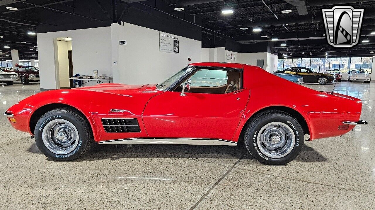 Chevrolet-Corvette-1972-Red-Tan-4973-3