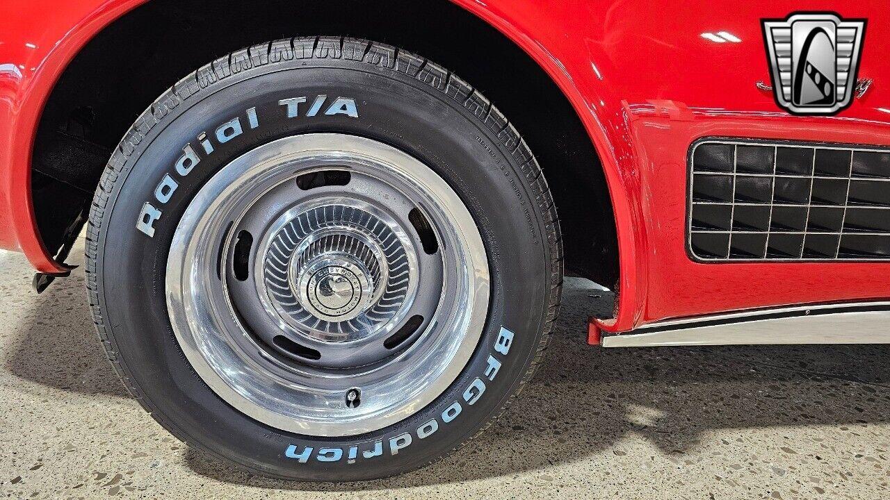 Chevrolet-Corvette-1972-Red-Tan-4973-9