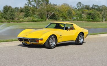 Chevrolet-Corvette-1972-Yellow-Tan-9825-10