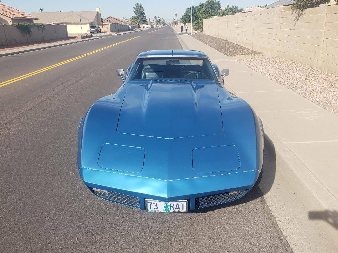 Chevrolet-Corvette-1973-172199-2