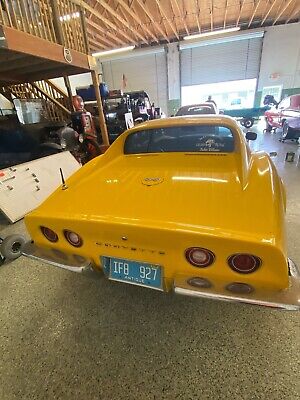 Chevrolet-Corvette-1973-Yellow-75156-3